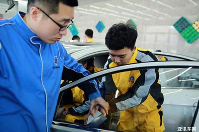王牌專業全新升級！沈陽萬通汽車學?；馃嵴猩? />
</span>
<span id=